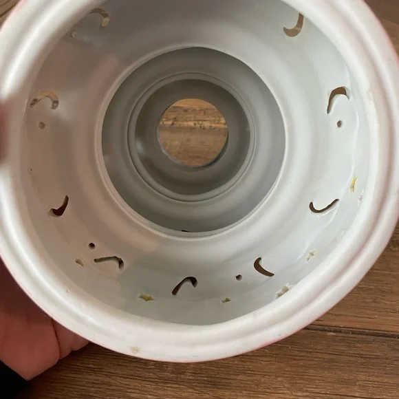 Partylite Colorful Ceramic Tiered Birthday Cake In Excellent Condition - Picture 9 of 14